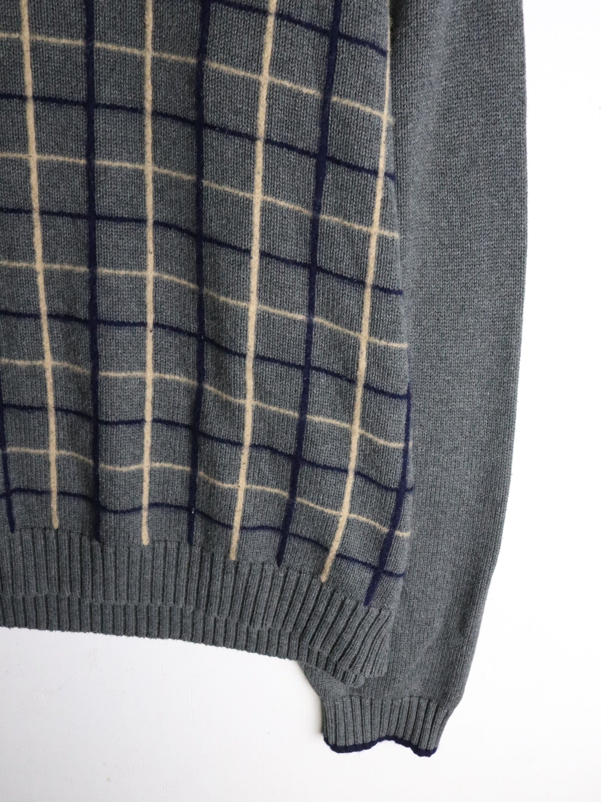 Tommy Hilfiger Knit Sweater Mens Large Grey from propervintagecanada