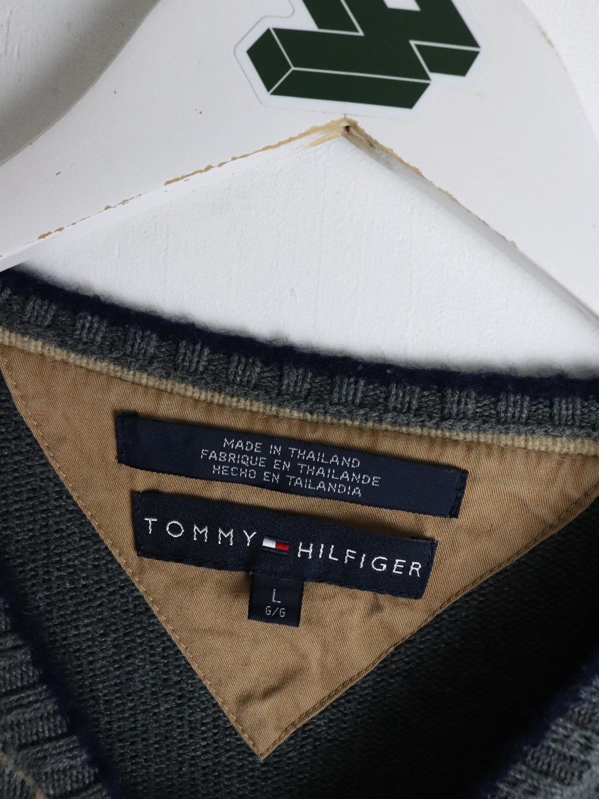 Tommy Hilfiger Knit Sweater Mens Large Grey from propervintagecanada