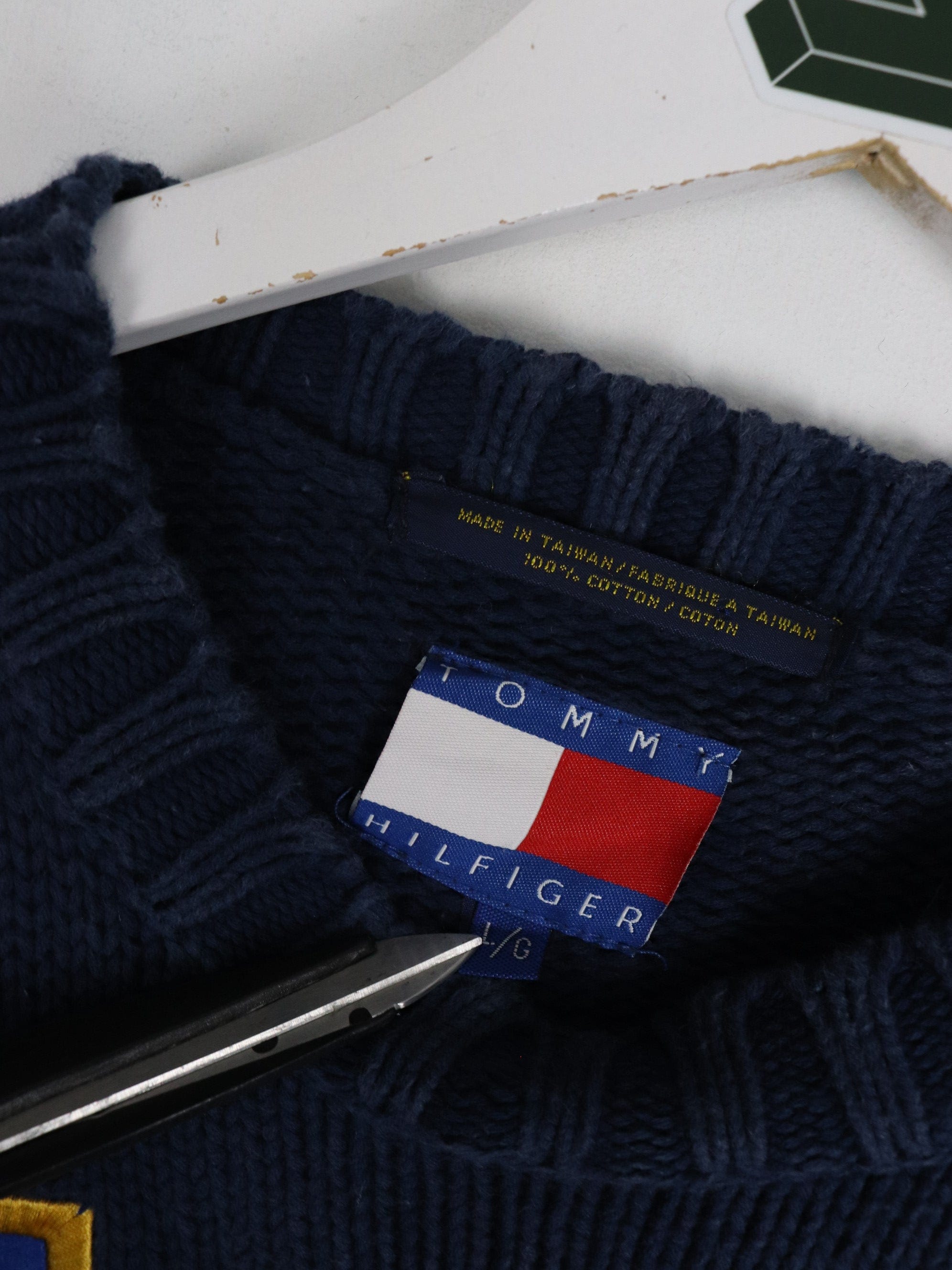 Mens vintage Tommy Hilfiger Sweater outlet