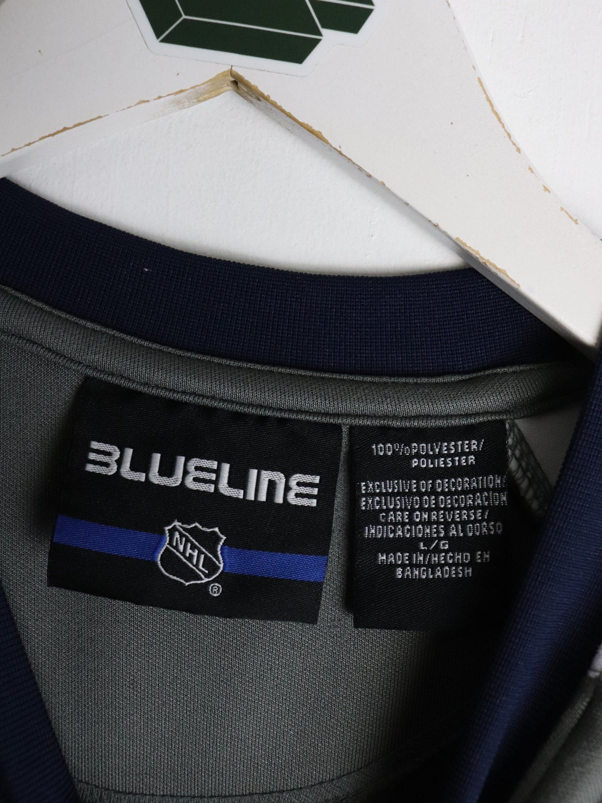 Toronto Maple Leafs Jersey Mens Large Grey from propervintagecanada