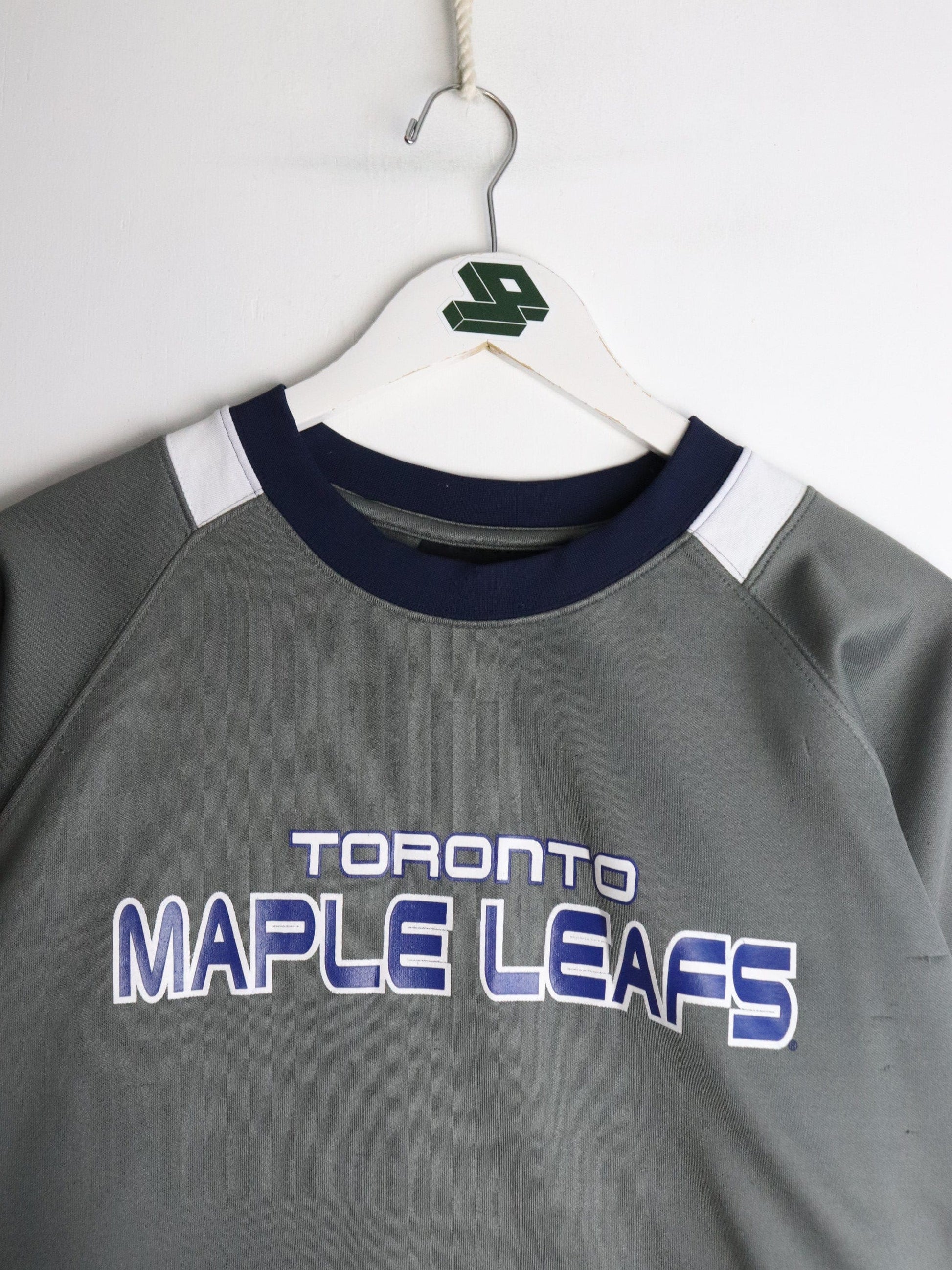 Toronto Maple Leafs Jersey Mens Large Grey from propervintagecanada