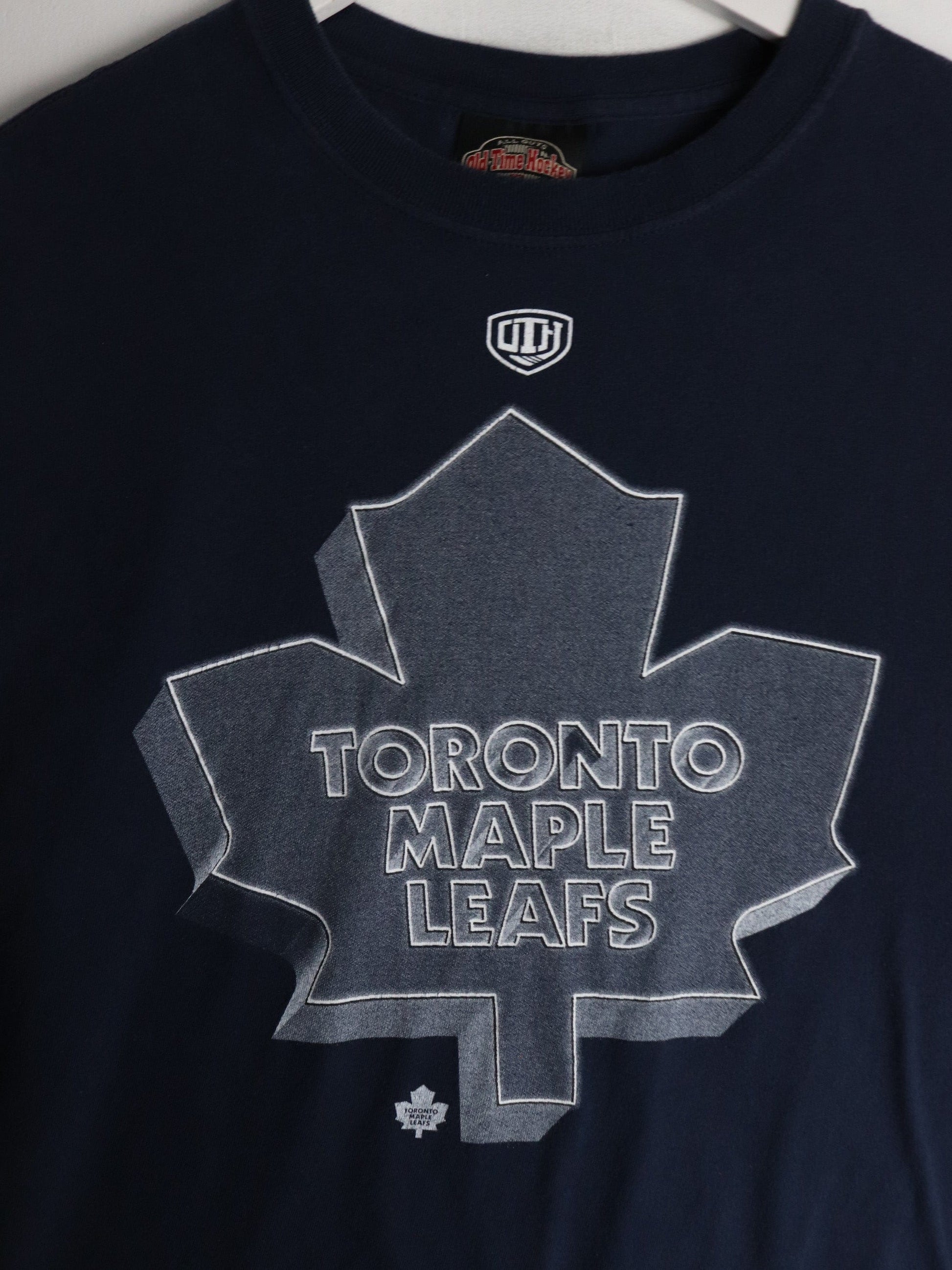 Toronto Maple Leafs T Shirt Mens Medium Blue NHL from propervintagecanada