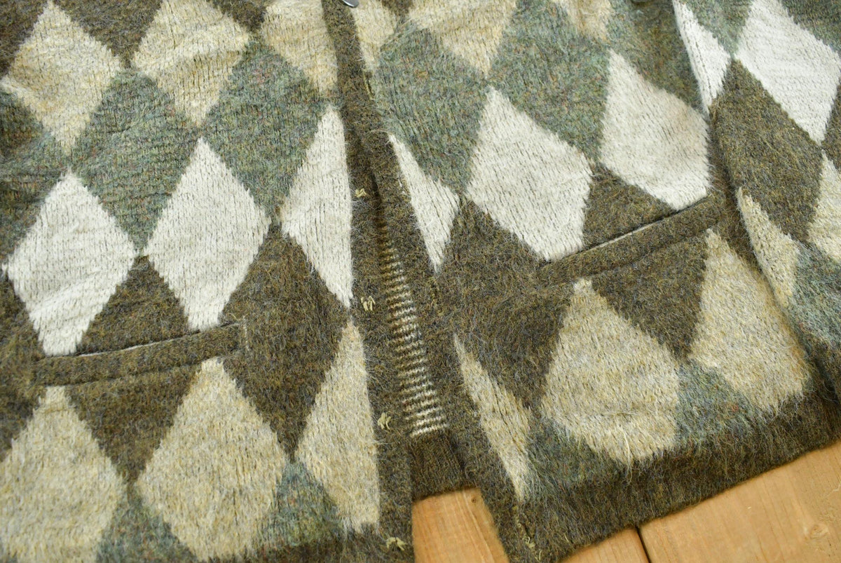 True Vintage 1960s Arrow Argyle Park Acrylic Knit Cardigan Sweater Men's M / 60s Mod Streetwear / Kurt Cobain from propervintagecanada