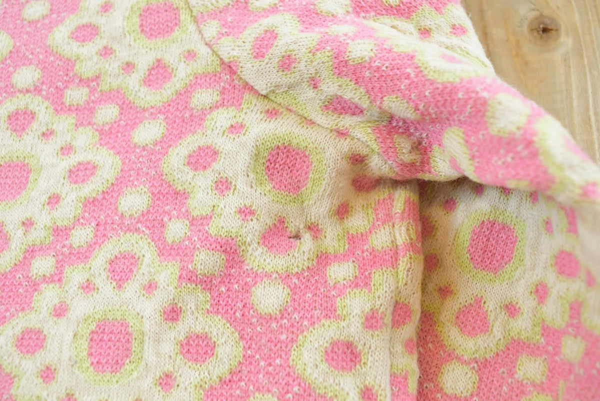 True Vintage 1960s Jantzen Buttonless Knit Cardigan Sweater Women's M / Made in USA / 60s Boho Mod Chic / Outerwear from propervintagecanada