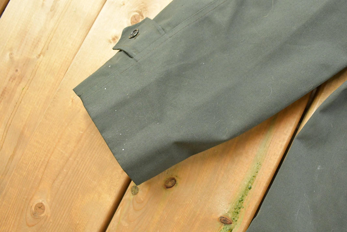 True Vintage 1960s Larini Olive Green Trench Coat Jacket Men's L / 60s Streetwear / Outerwear / Outdoors from propervintagecanada