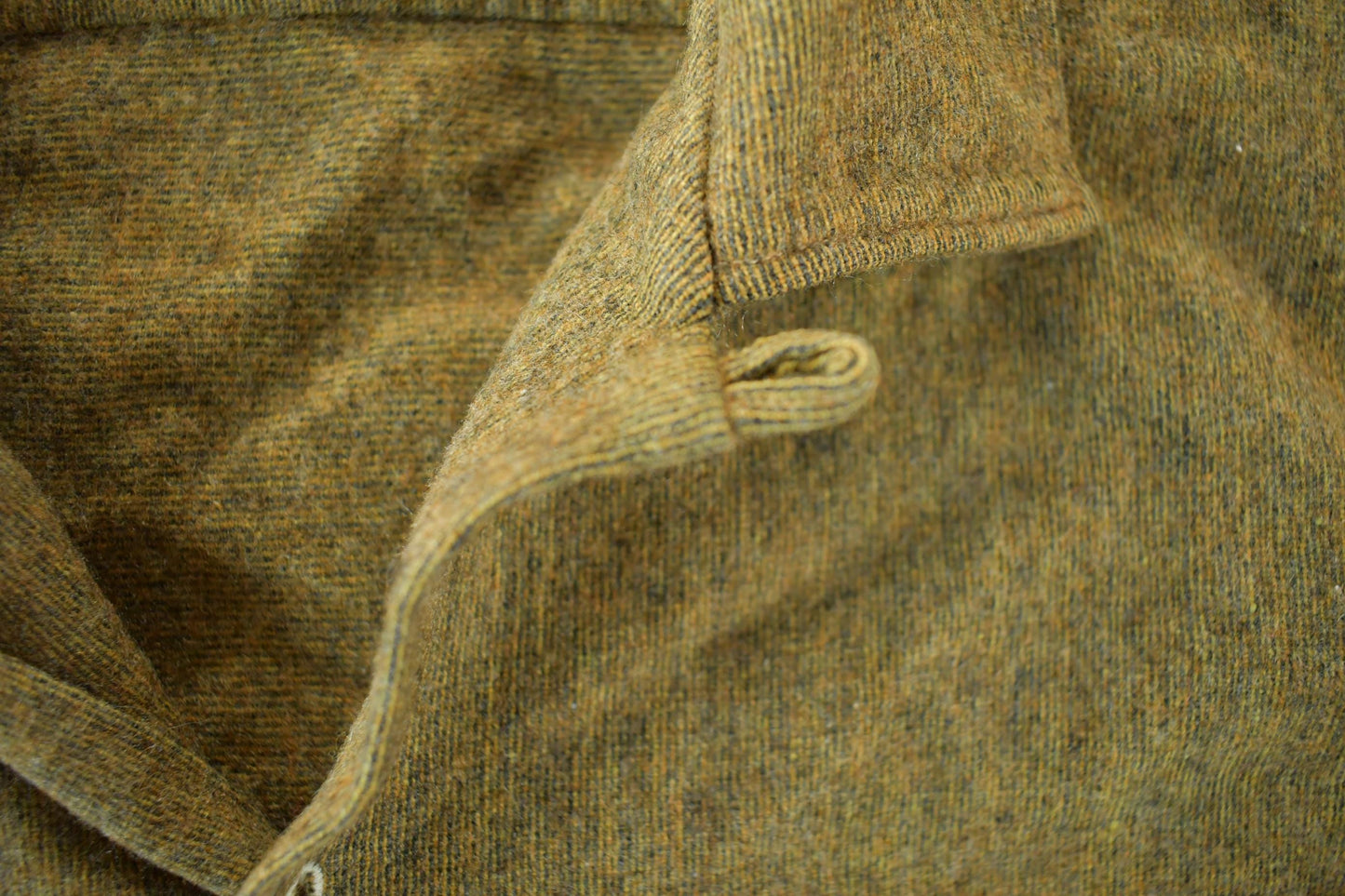 True Vintage 1960s Maiyee Button Up Shirt Men's Medium from propervintagecanada