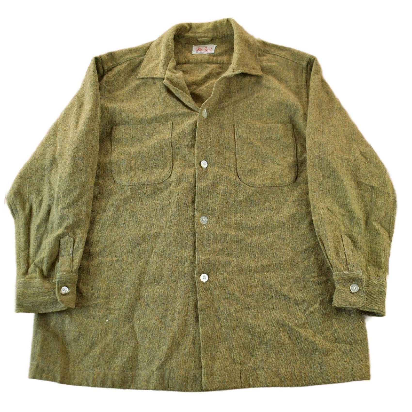 True Vintage 1960s Maiyee Button Up Shirt Men's Medium from propervintagecanada