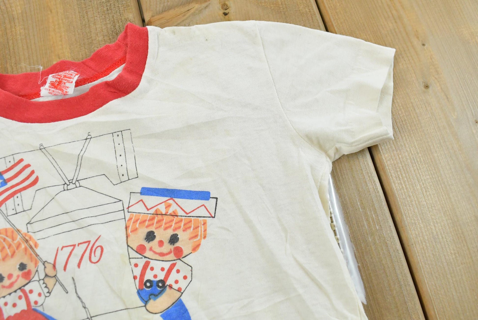 True Vintage 1970s 1776 Liberty Bell American Independence T-Shirt Youth XS from propervintagecanada