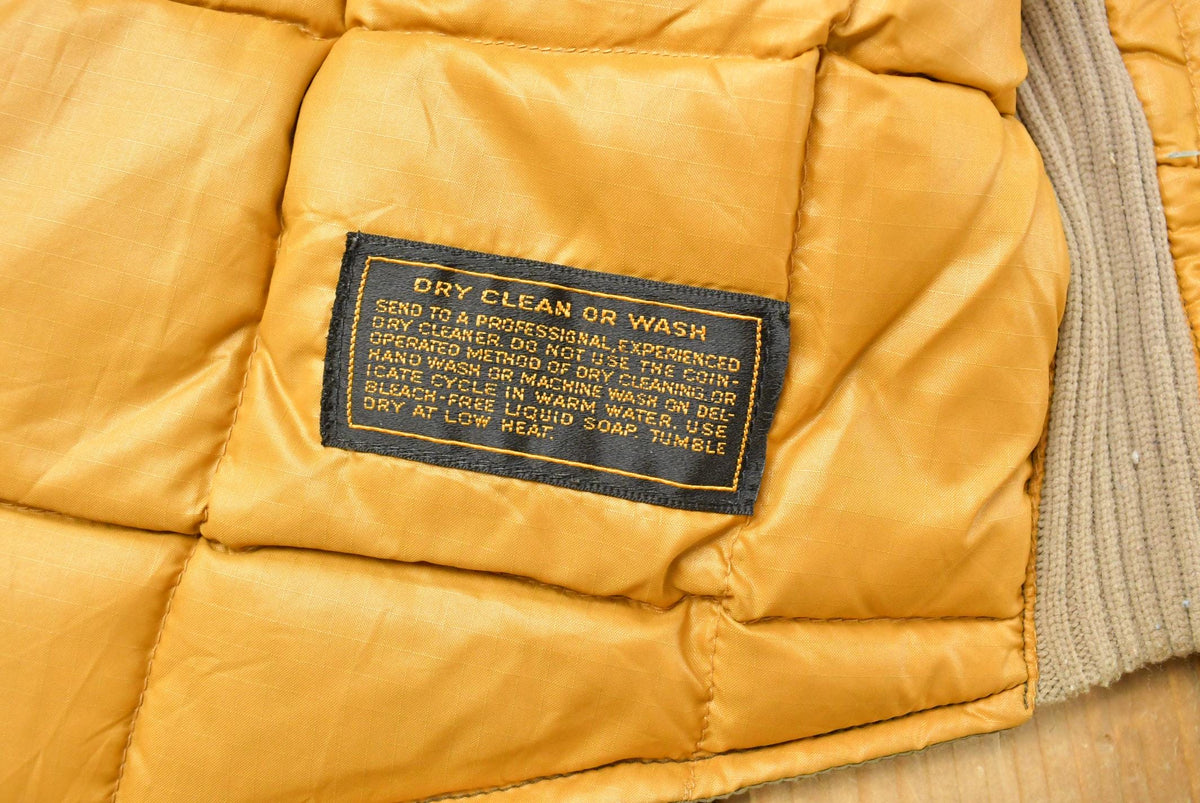 True Vintage 1970s Eddie Bauer Goose Down Puffer Vest Jacket Men's M / 70s Vest / Streetwear / Outdoorsman / Hiking / Ski / Talon Zipper from propervintagecanada