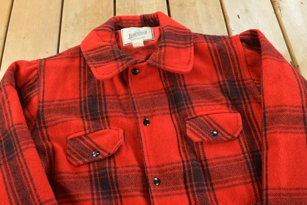True Vintage 1970s Johnson Wooden Mills Wool Buffalo Check Plaid Hunting Jacket Men's L / 70s Outdoorsman / Made In USA / Full Zip from propervintagecanada