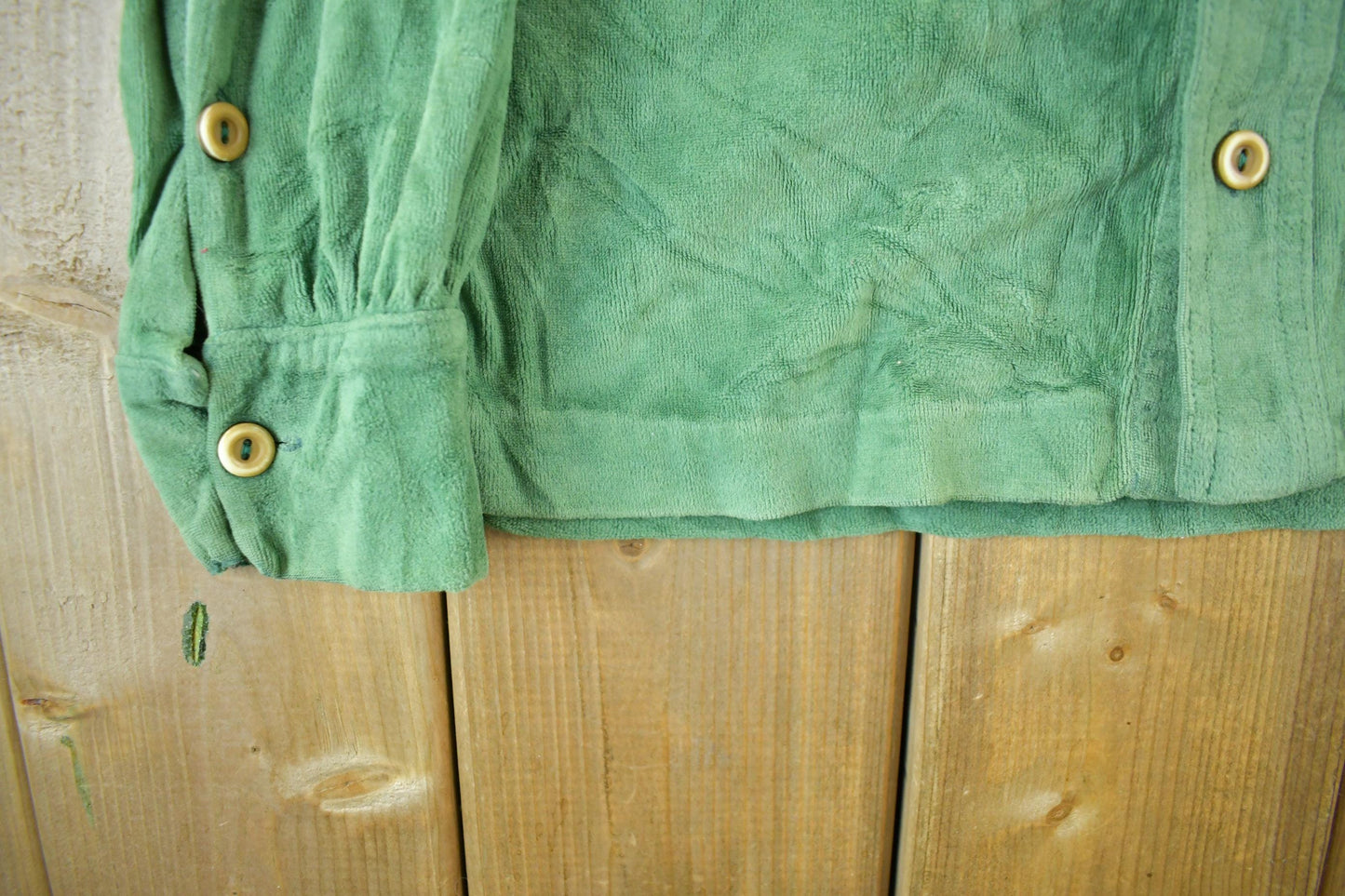 True Vintage 1970s Velour Style Button Up Shirt Men's Medium from propervintagecanada
