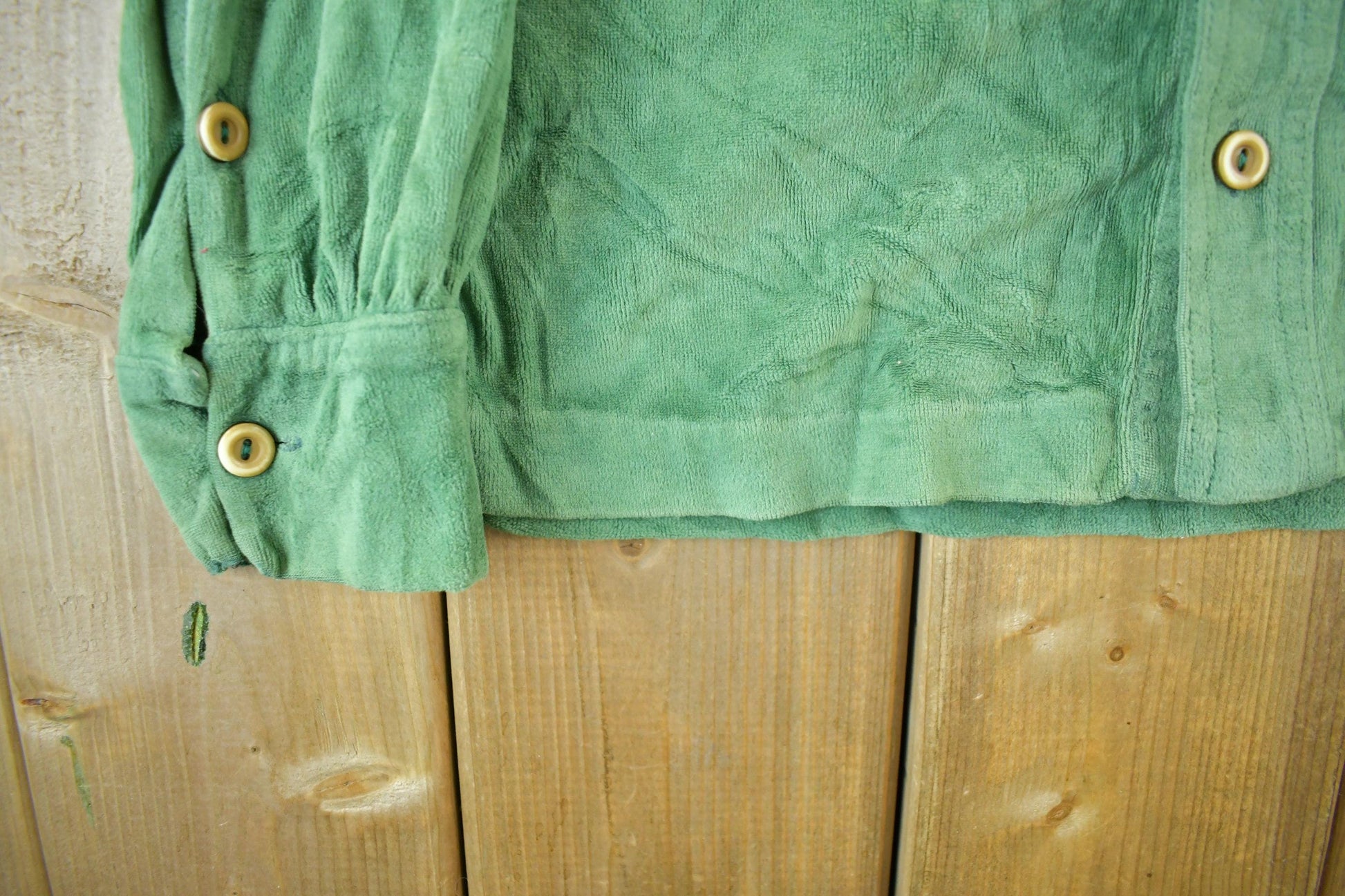 True Vintage 1970s Velour Style Button Up Shirt Men's Medium from propervintagecanada