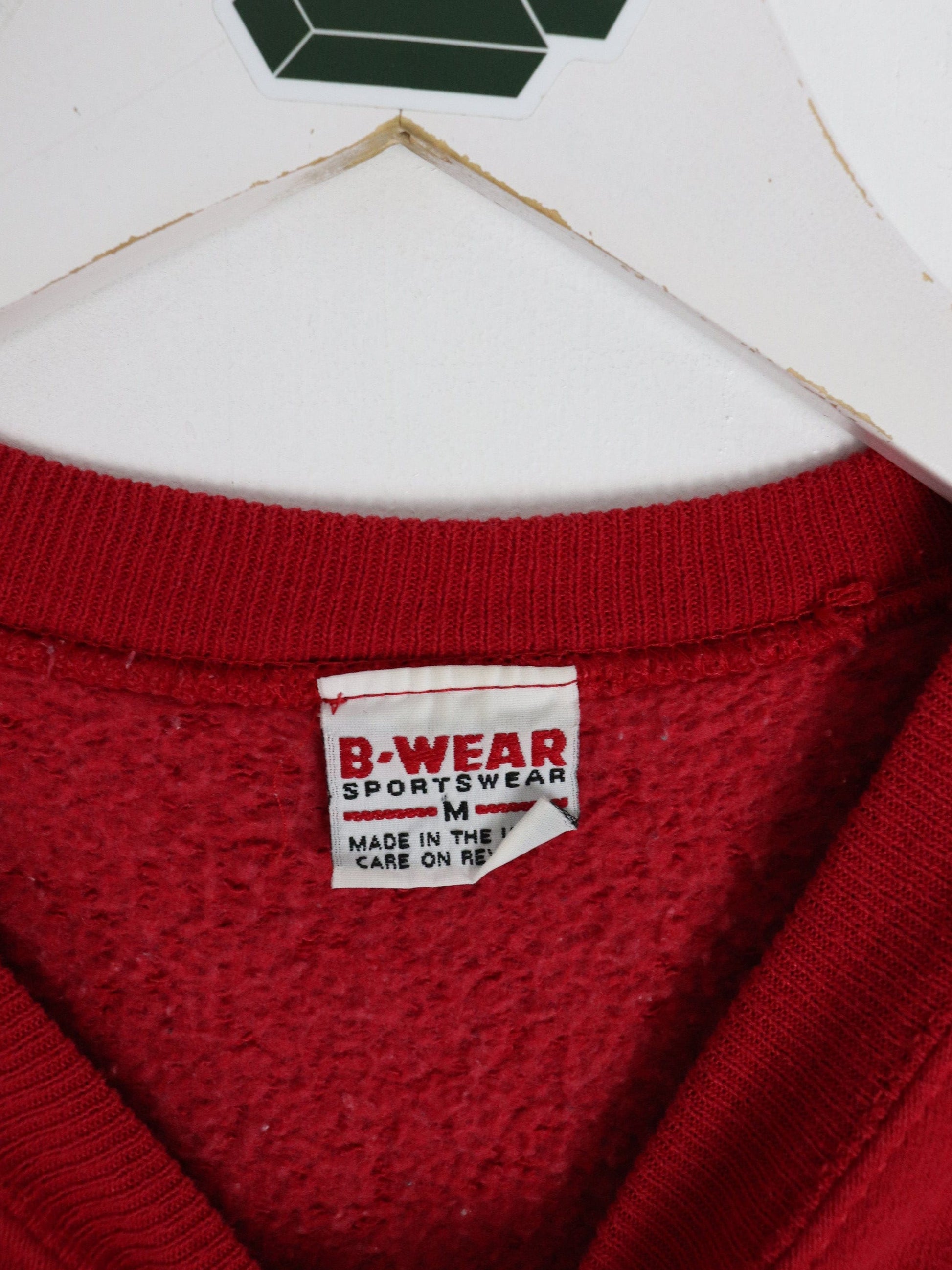 University Hawks Sweatshirt Mens Medium Red Collegiate