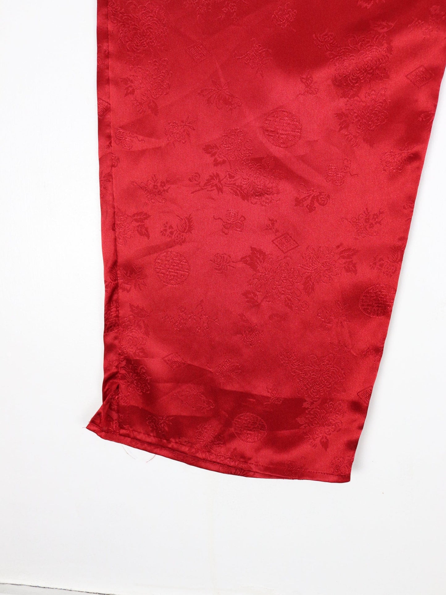 Valerie Stevens Pants Womens Medium Red Silk Pyjamas Loungewear from propervintagecanada