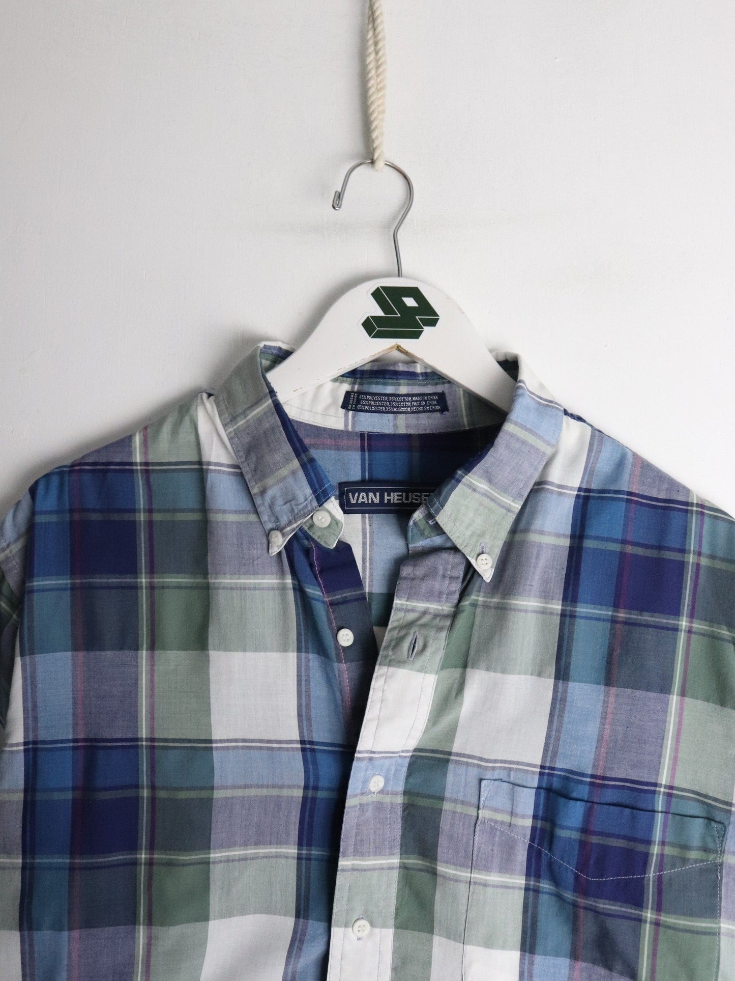 Van Heusen Shirt Mens Large Blue Plaid Button Up from propervintagecanada