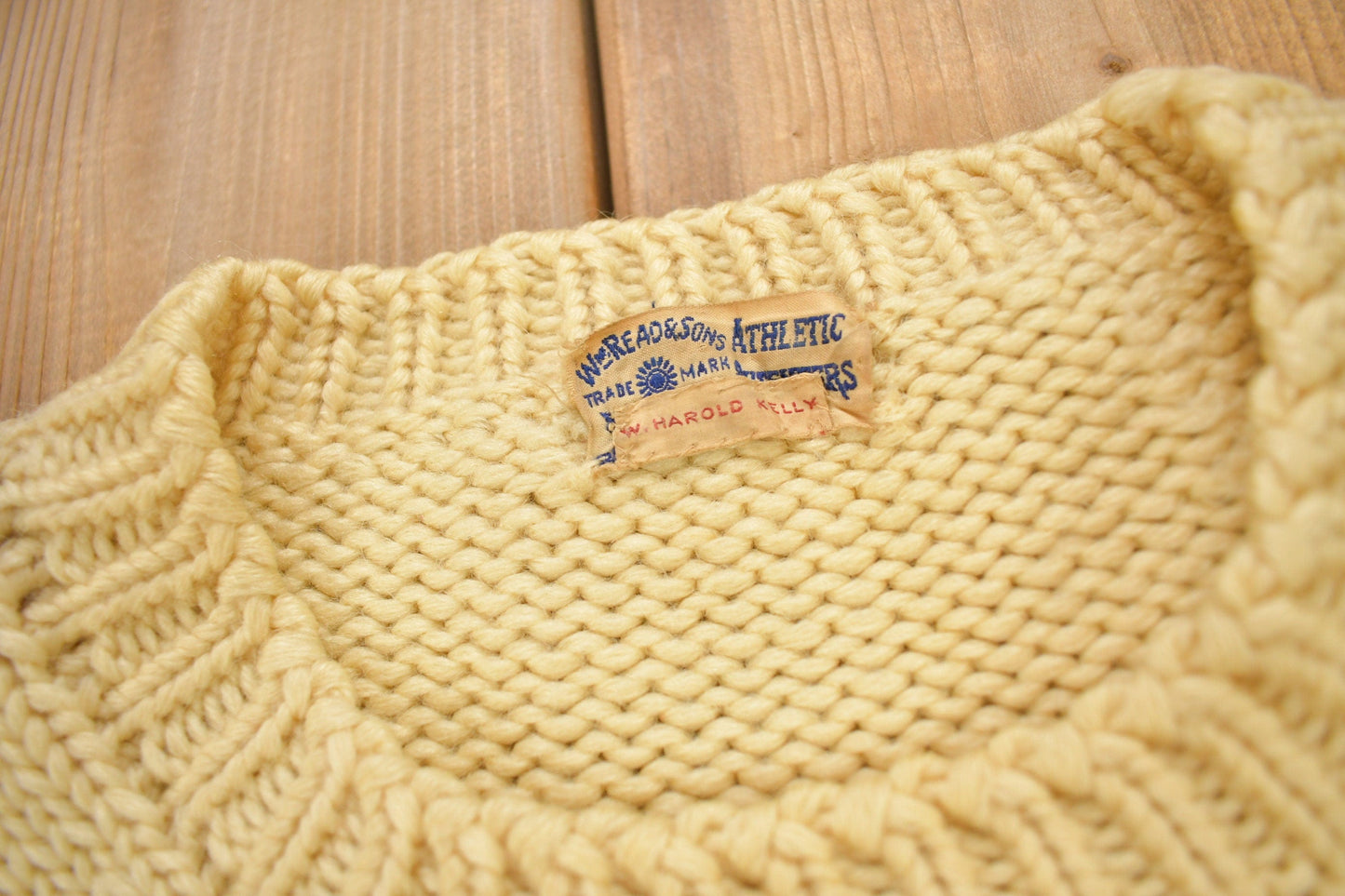 Vintage 1940s 100% Wool Collegiate Knit Crewneck Sweater Men's Medium from propervintagecanada