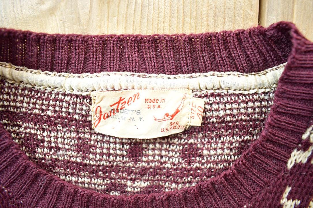 Vintage 1940s Jantzen Reindeer Knit Crewneck Sweater from propervintagecanada