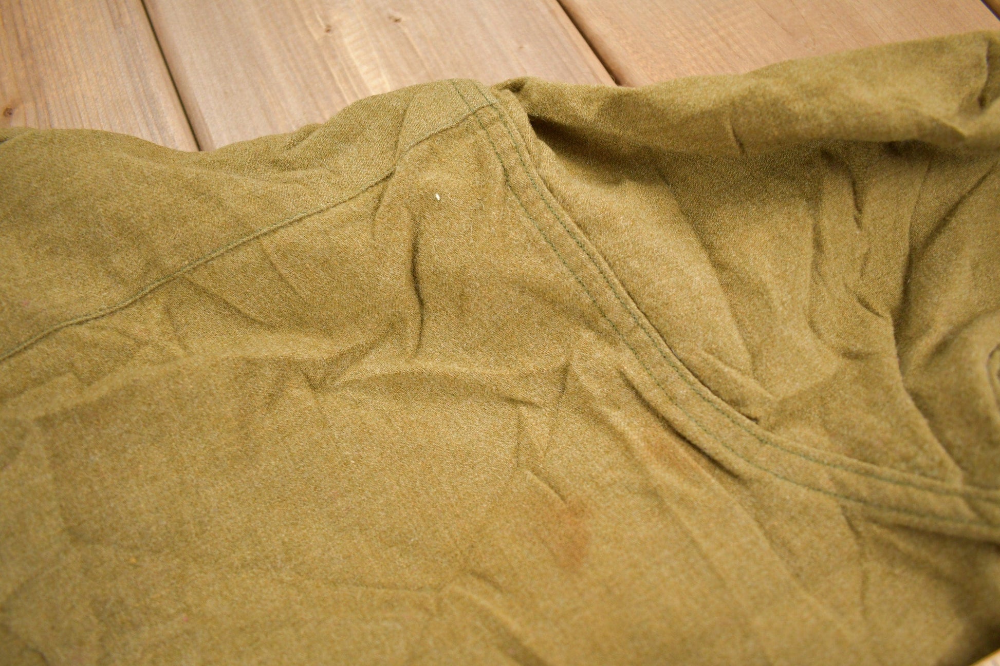Vintage 1940s Military Button Up Shirt Men's Medium from propervintagecanada