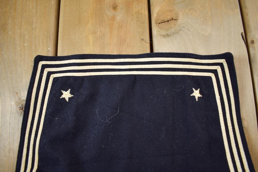 Vintage 1940s Navy Wool WW2 Pull Over Marine Unifrom Jacket Men's Small from propervintagecanada