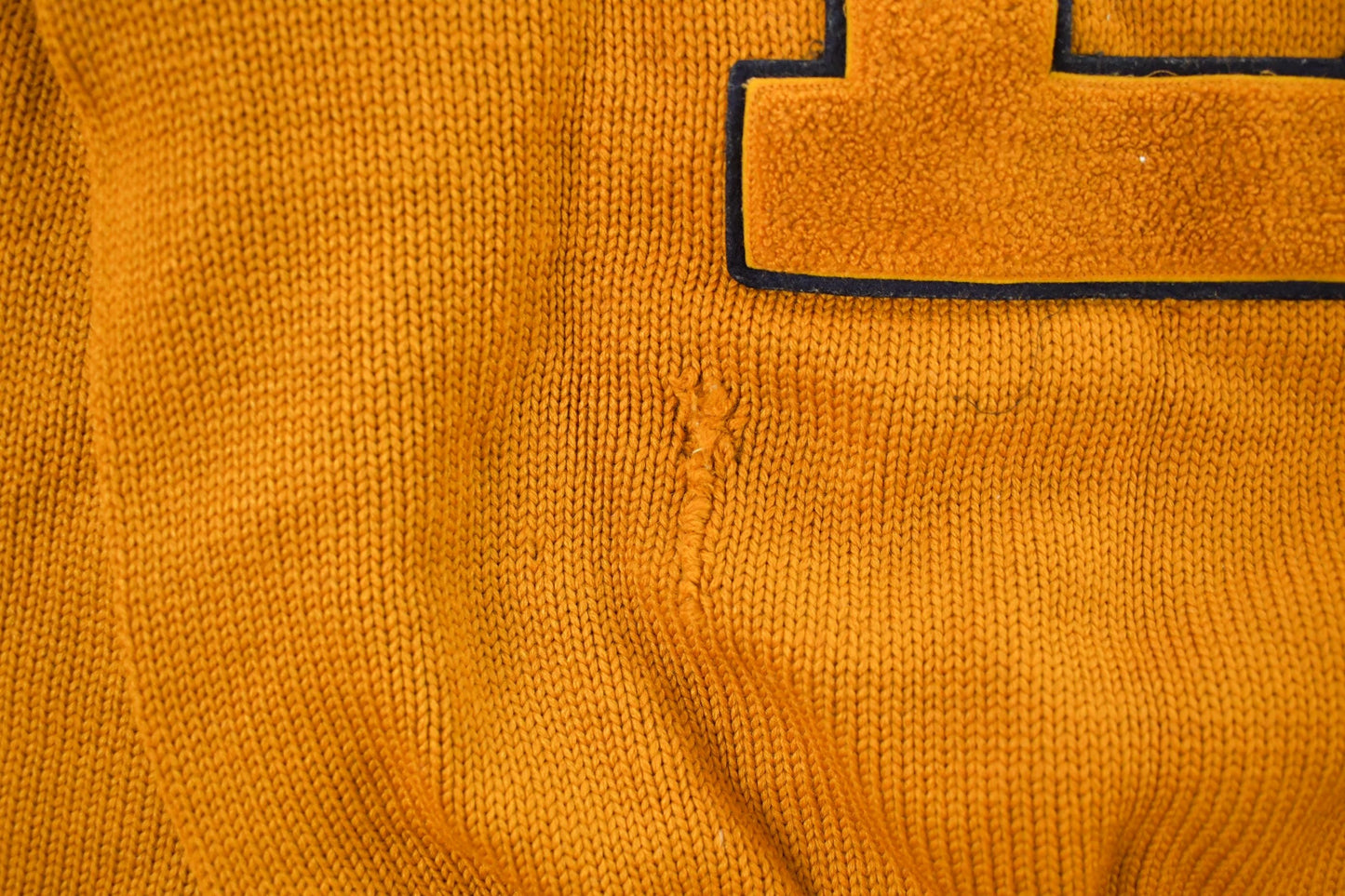 Vintage 1940s Nelson Knitting Mills of Duluth Collegiate Varsity Style Knit Sweater Men's Small from propervintagecanada