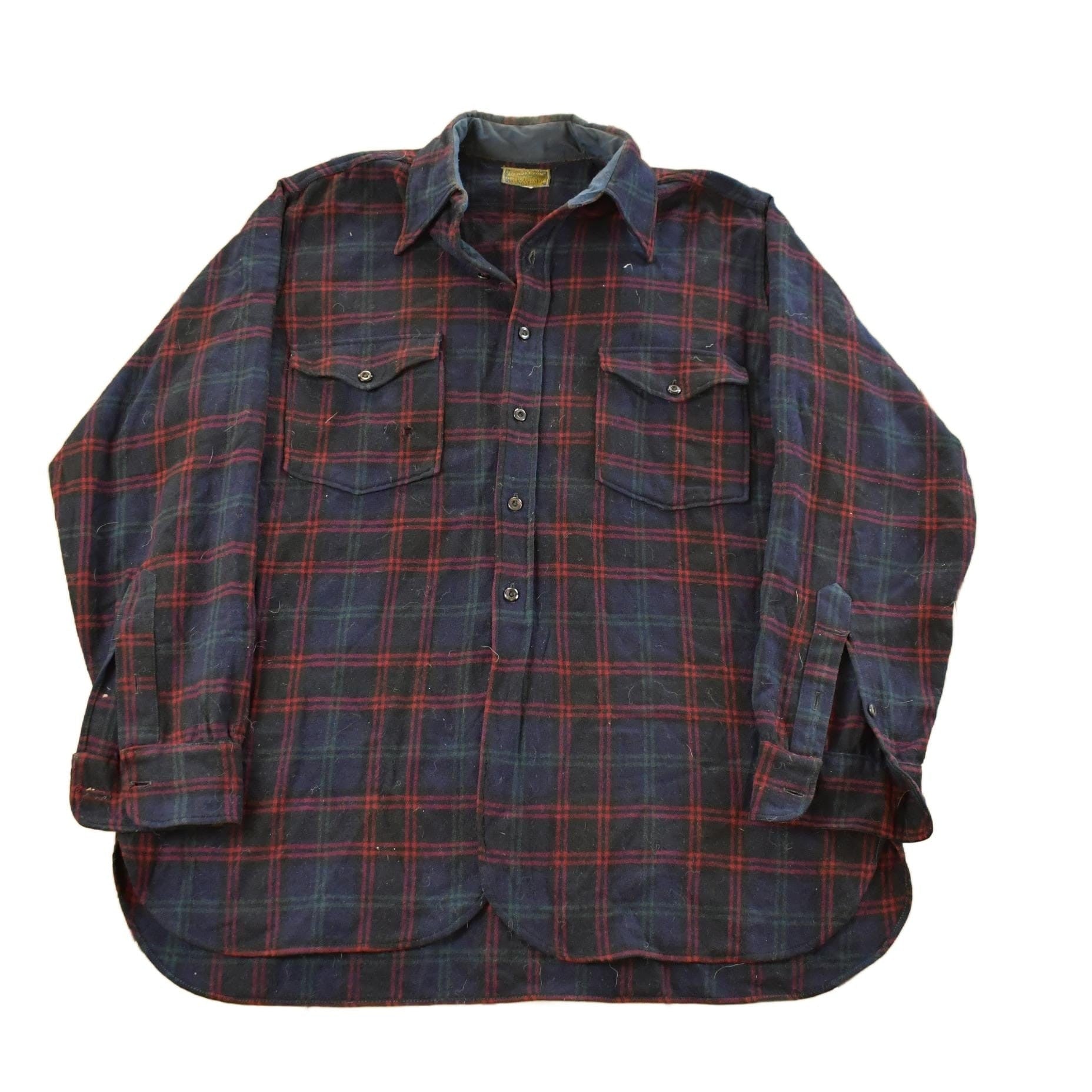 Vintage 1940s Pendleton Wool Board Button Up Board Shirt Men's XL from propervintagecanada