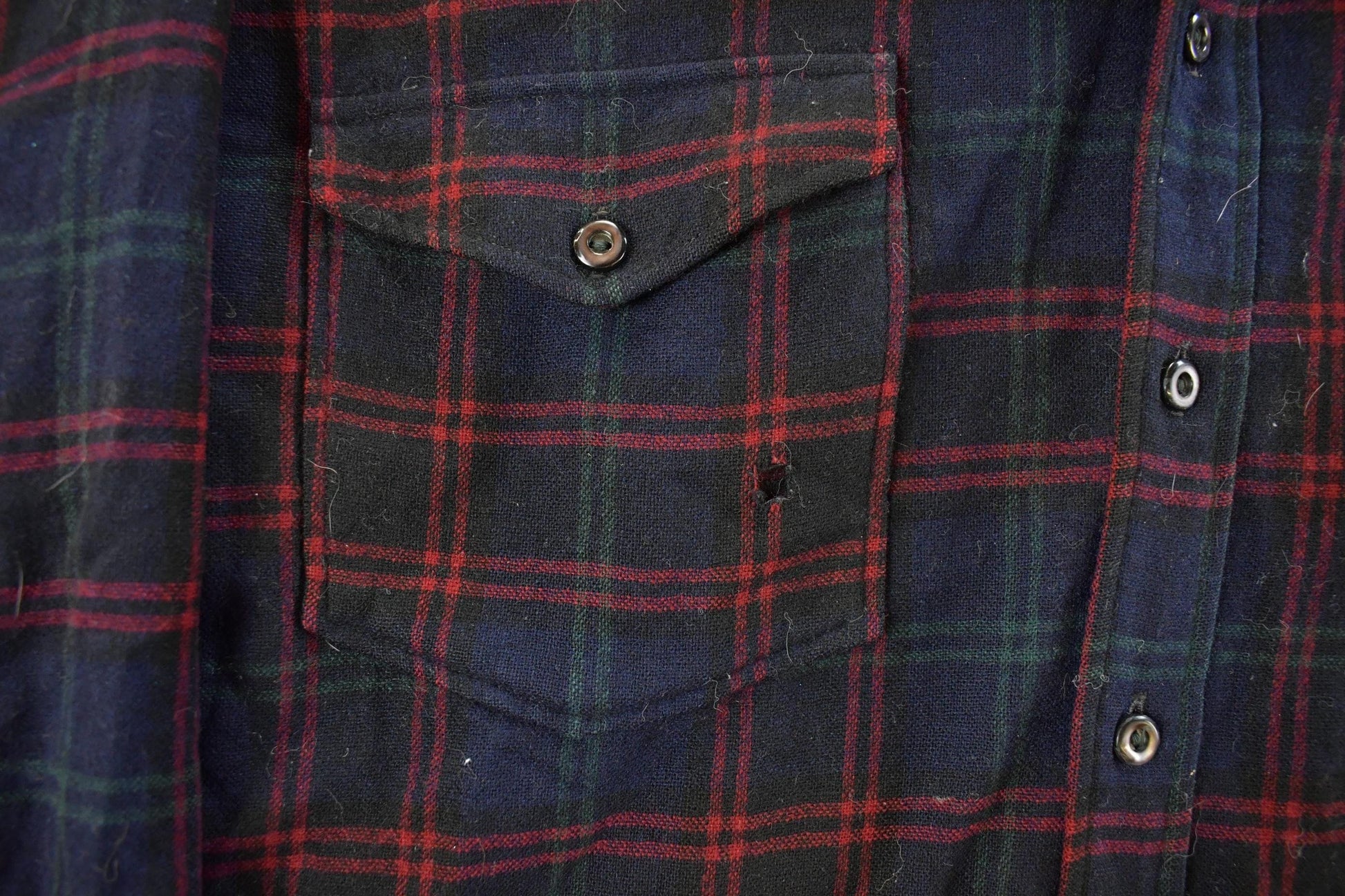 Vintage 1940s Pendleton Wool Board Button Up Board Shirt Men's XL from propervintagecanada