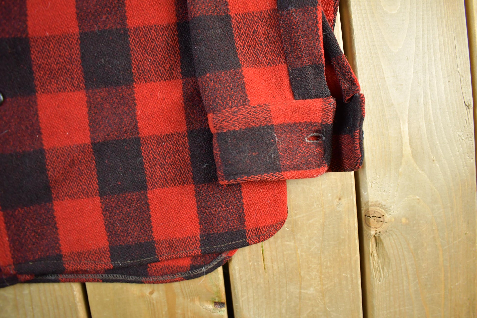 Vintage 1940s Pilgrim Wool Buffalo Plaid Button Up Shirt Men's Large from propervintagecanada