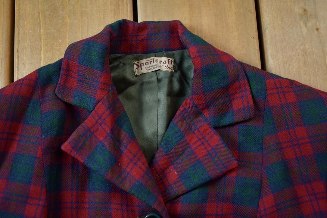 Vintage 1940s Sportcraft 100% Wool Plaid Hunting Active Blazer Women's S-M from propervintagecanada