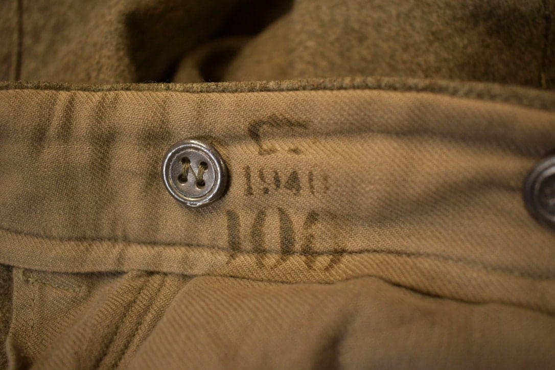 Vintage 1940S Wool Cut Off Trousers Men's 30x22 from propervintagecanada