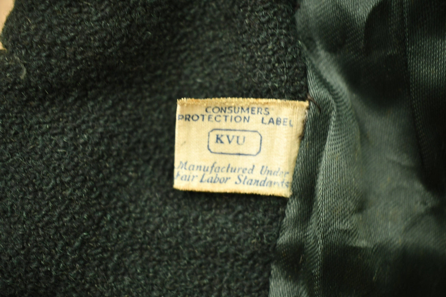 Vintage 1940s Wool Union Made Trecnh Coat Men's Small from propervintagecanada
