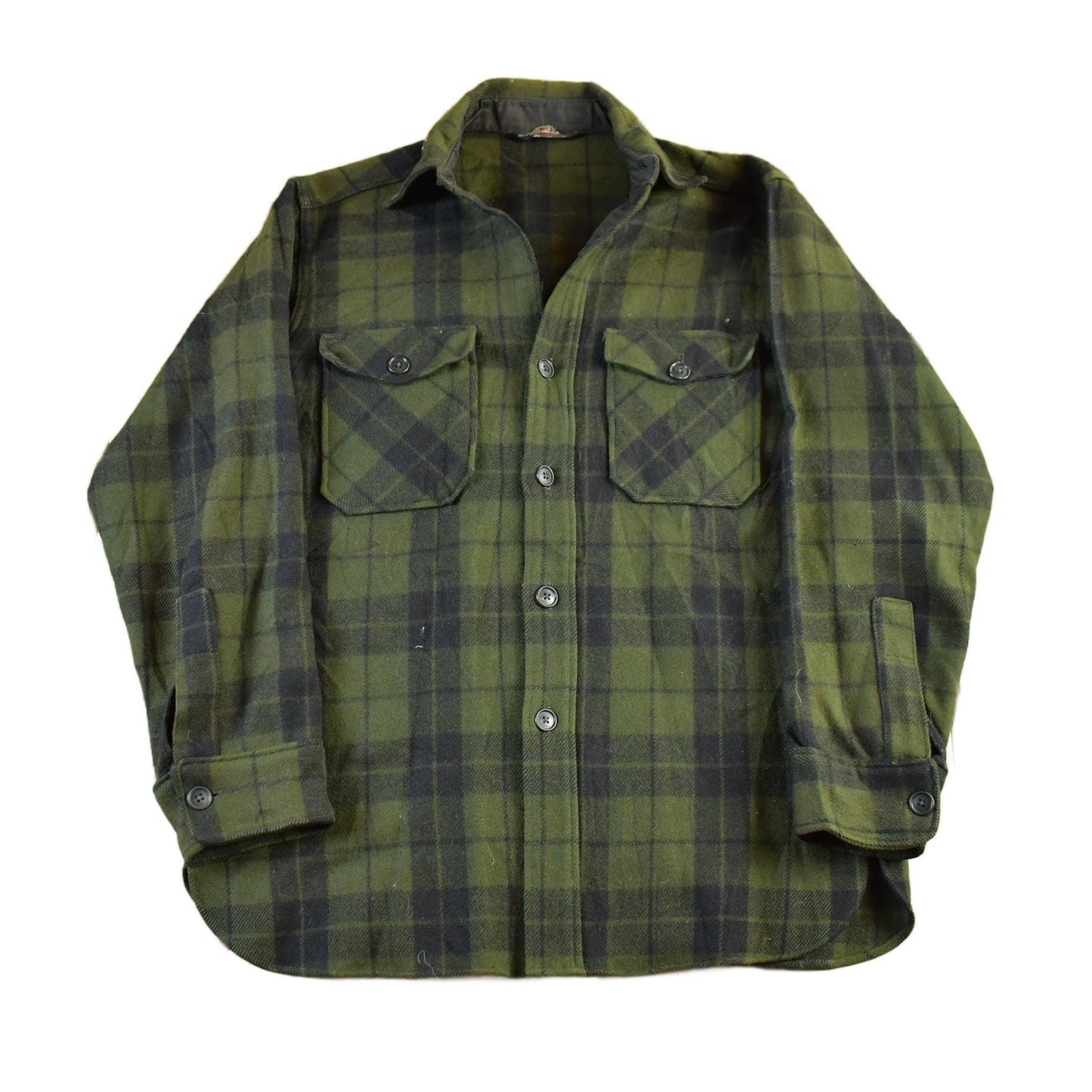 Vintage 1940s Woolrich Wool Plaid Flannel Button Up Shirt Men's Medium from propervintagecanada