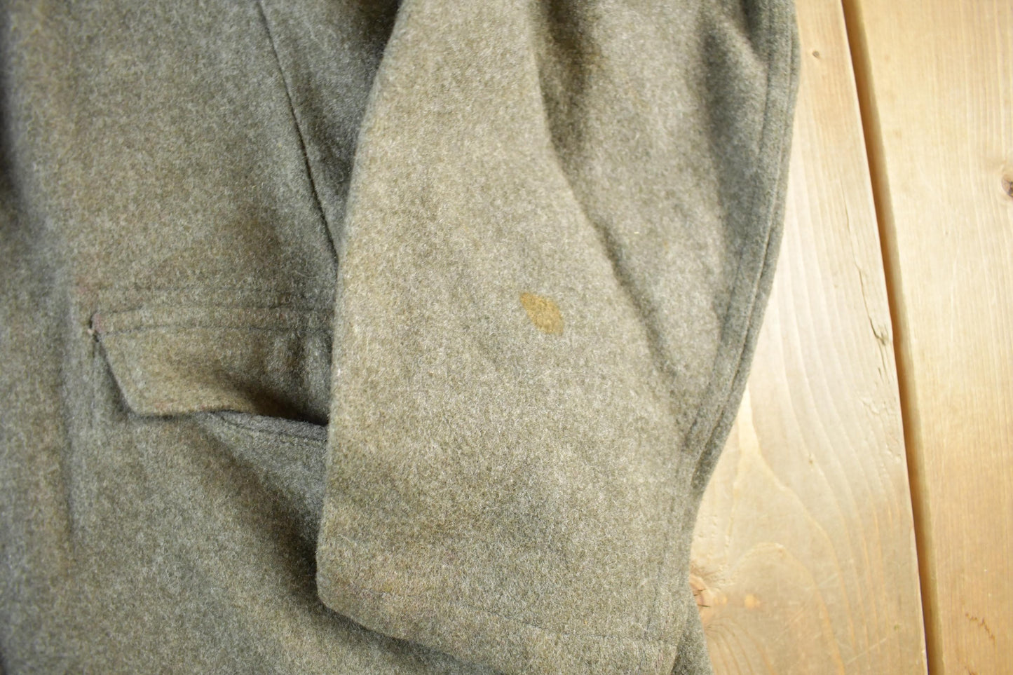Vintage 1940s WW2 Era European Military Wool Collared Army Jacket Men's Large from propervintagecanada