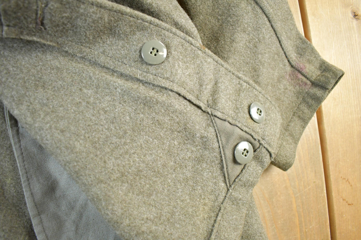 Vintage 1940s WW2 Era European Military Wool Collared Army Jacket Men's Large from propervintagecanada
