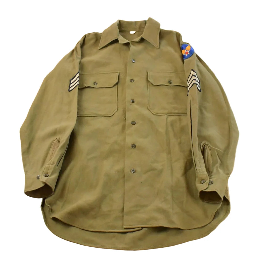 Vintage 1940s WW2 Military Air Force Wool Button Up Infantry Field Shirt Men's S from propervintagecanada