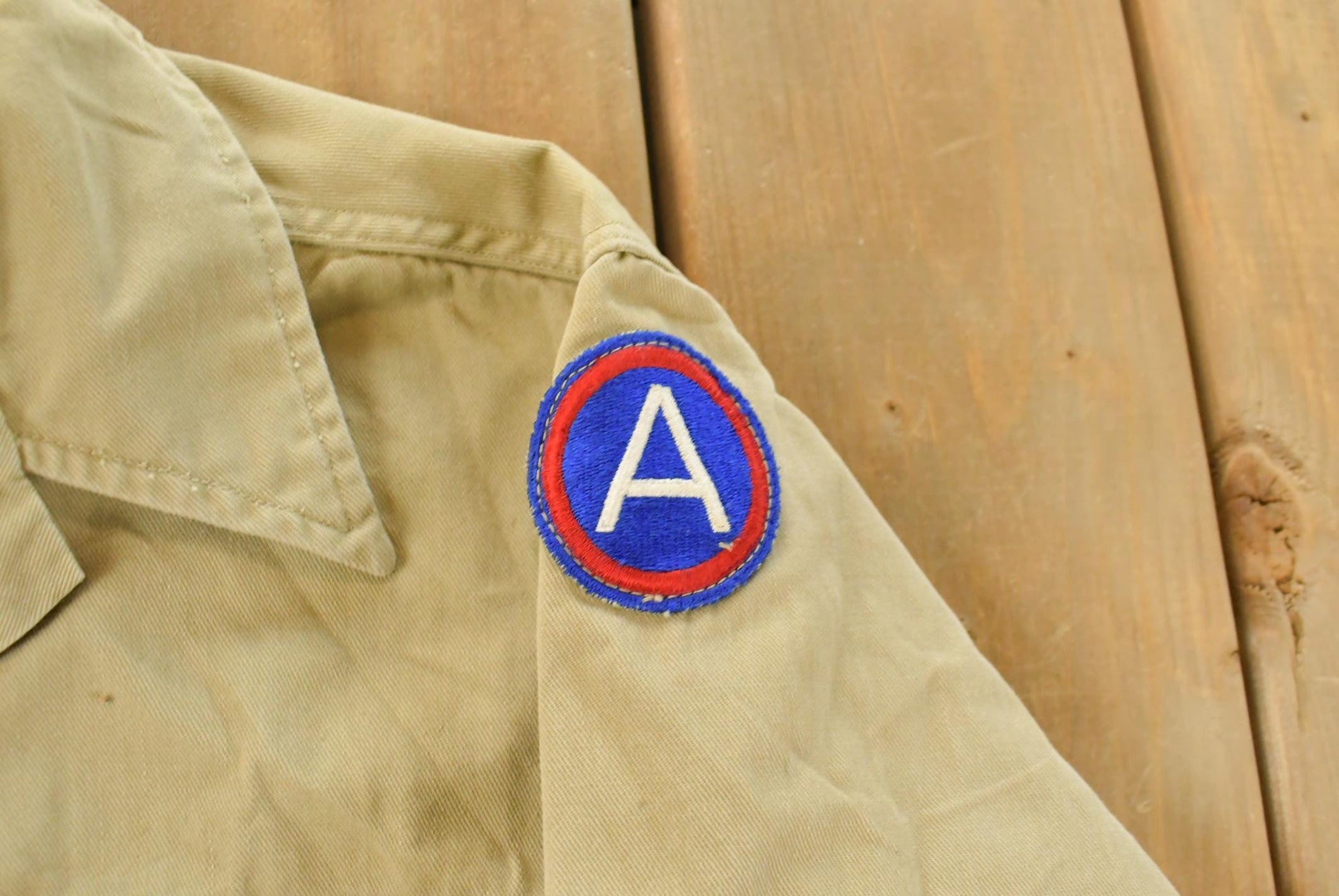 Vintage 1940s WW2 Tank Destroyer Unit Button Up Officer Shirt Men's Medium from propervintagecanada