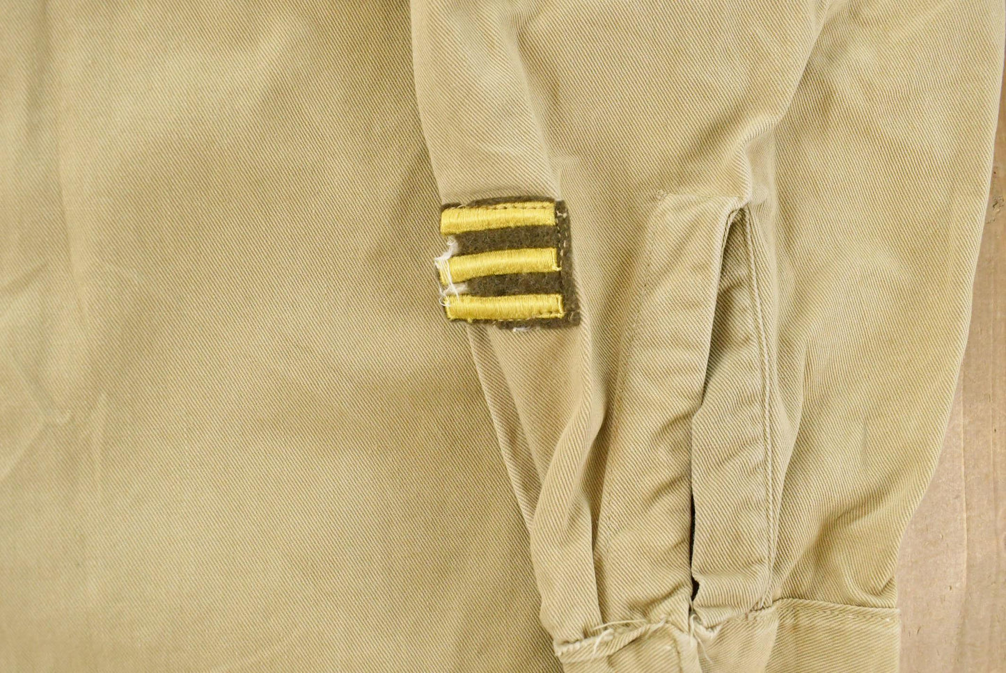 Vintage 1940s WW2 Tank Destroyer Unit Button Up Officer Shirt Men's Medium from propervintagecanada