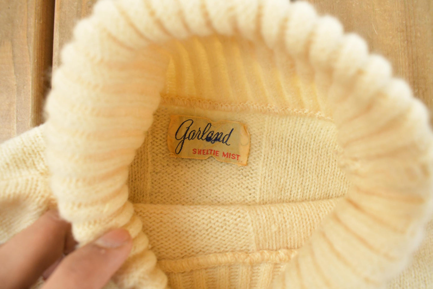 Vintage 1950's Garland Sheltie Mist Collegiate Knit Turtleneck Sweater Women's S from propervintagecanada