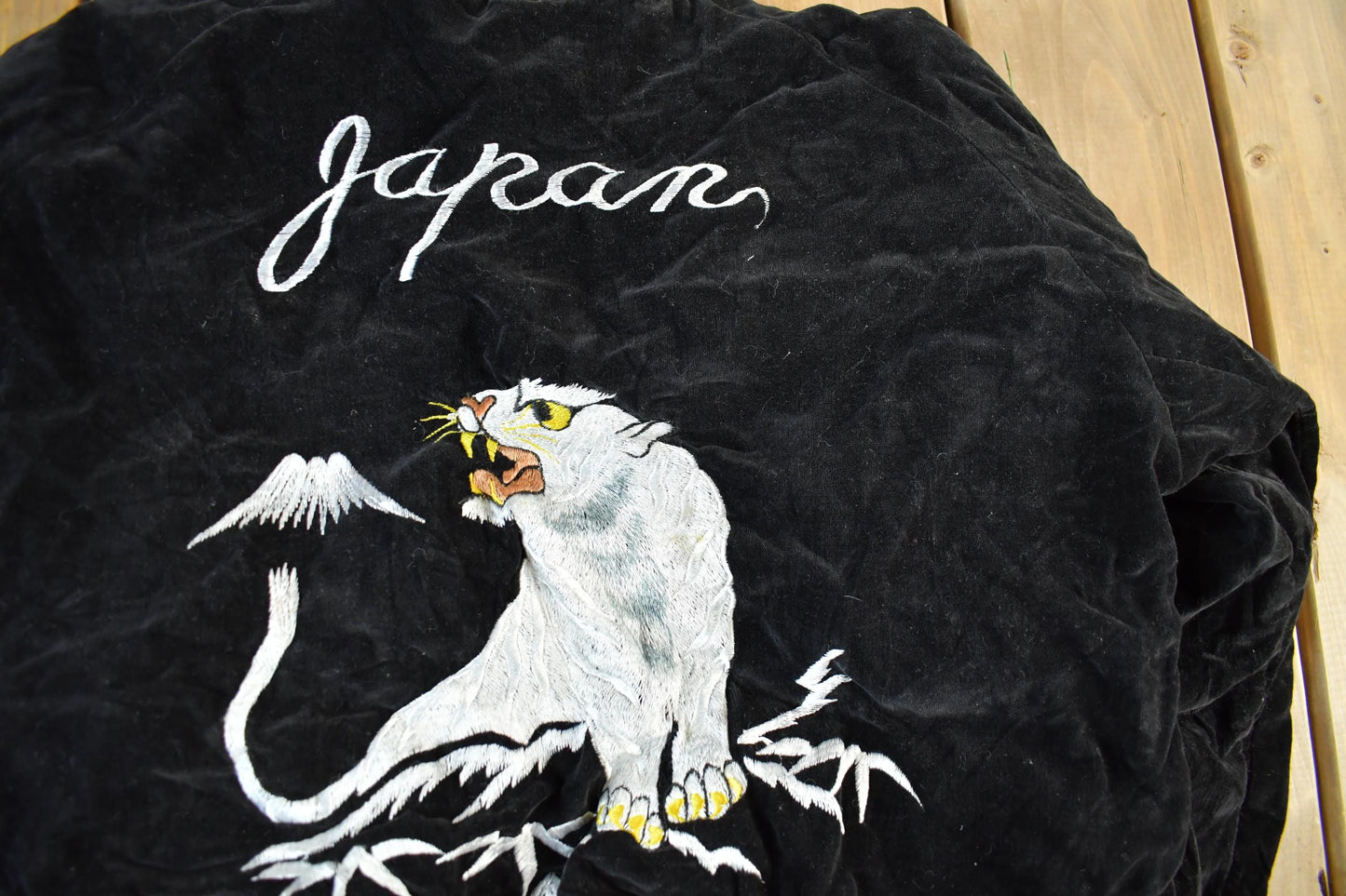 Vintage 1950s 1960s Japan Sukajan Souvenir Bomber Jacket Men's S from propervintagecanada
