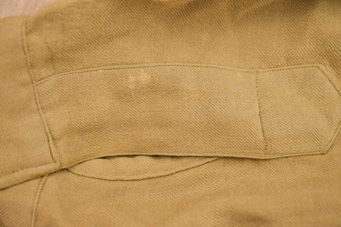 Vintage 1950s Blank Button Up Shirt Men's Medium from propervintagecanada