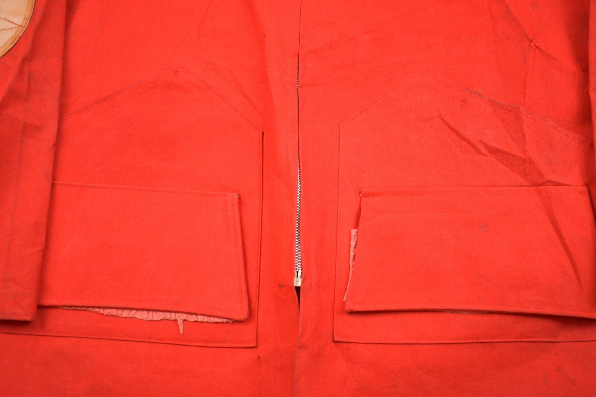 Vintage 1950s Blanket Lined Hunting Jacket Men's Large from propervintagecanada