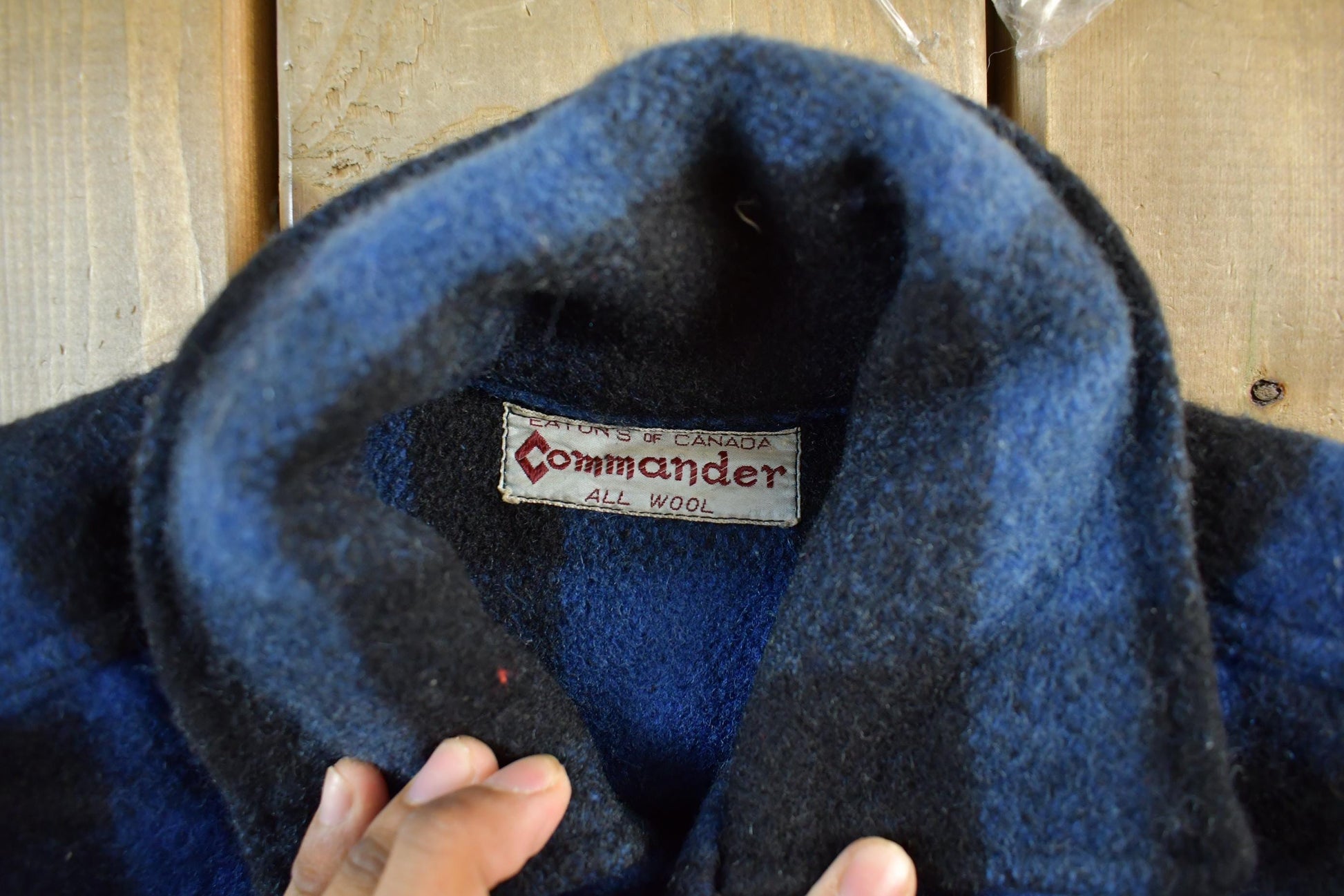 Vintage 1950s Commander Plaid Wool Button Up Shirt Jacket Men's L from propervintagecanada