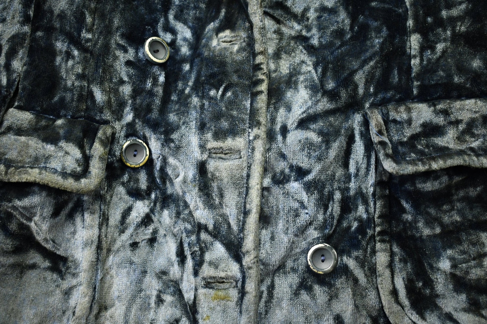 Vintage 1950s Crushed Velvet Union Made Trench Coat Men's Small from propervintagecanada