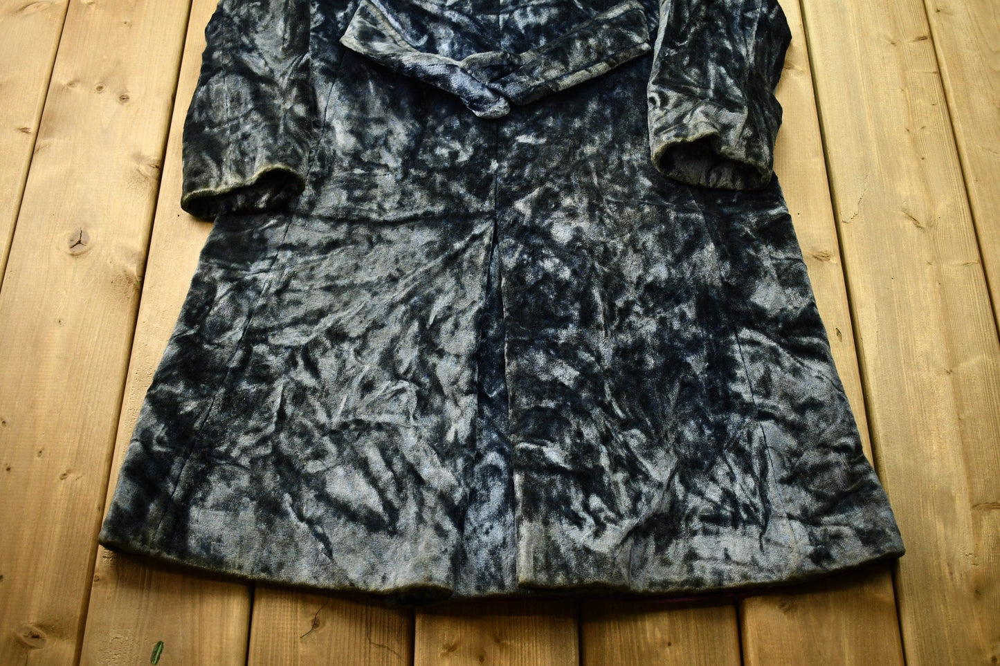 Vintage 1950s Crushed Velvet Union Made Trench Coat Men's Small from propervintagecanada