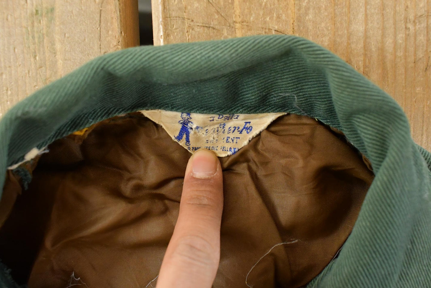 Vintage 1950s Distressed Work Jacket Men's Medium / True Vintage / 50s Full Zip / Workwear Coat from propervintagecanada