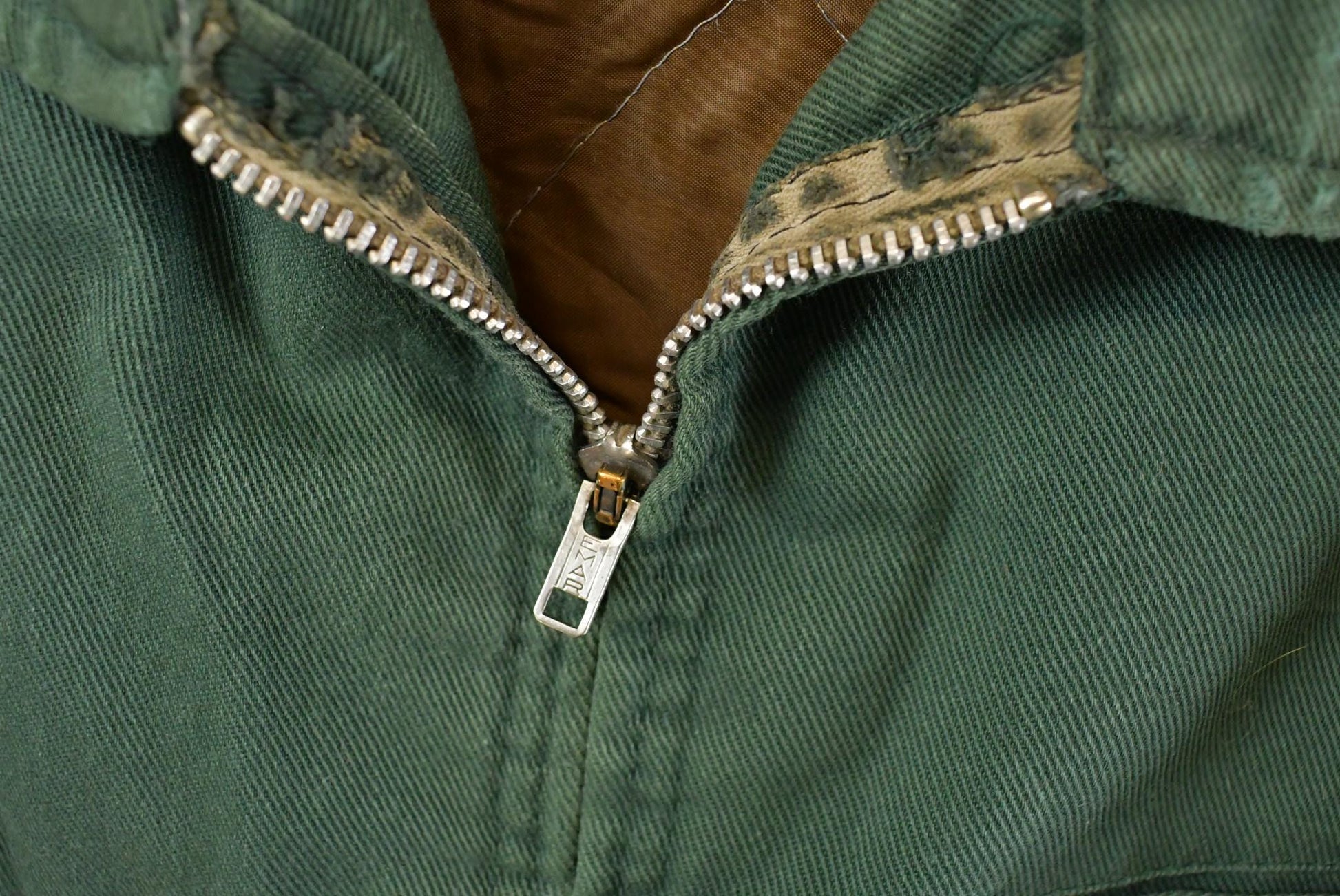 Vintage 1950s Distressed Work Jacket Men's Medium / True Vintage / 50s Full Zip / Workwear Coat from propervintagecanada