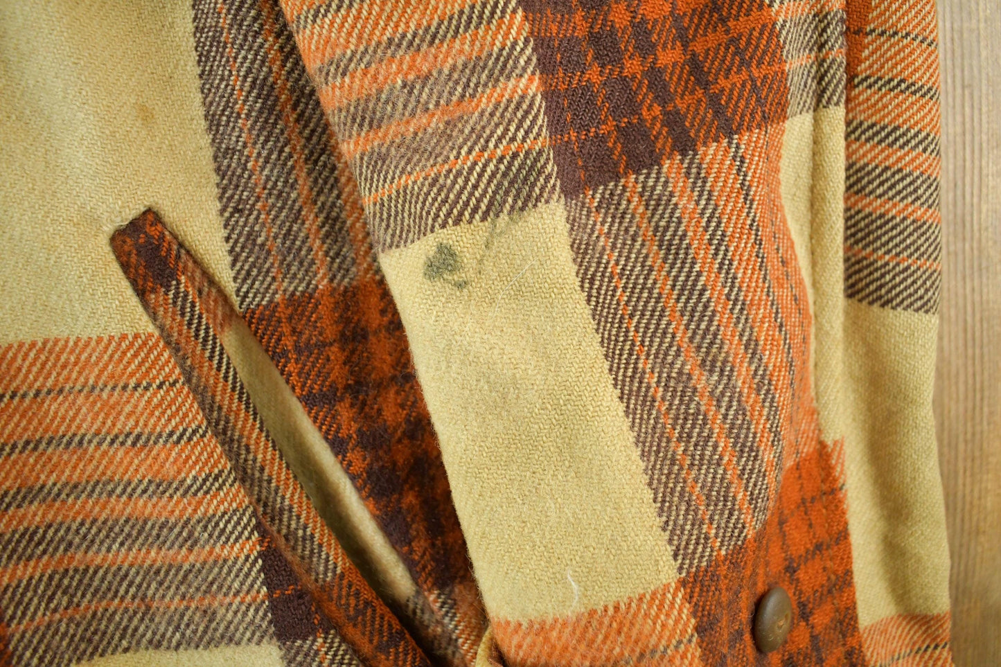 Vintage 1950s Flannel Jacket Men's Medium from propervintagecanada