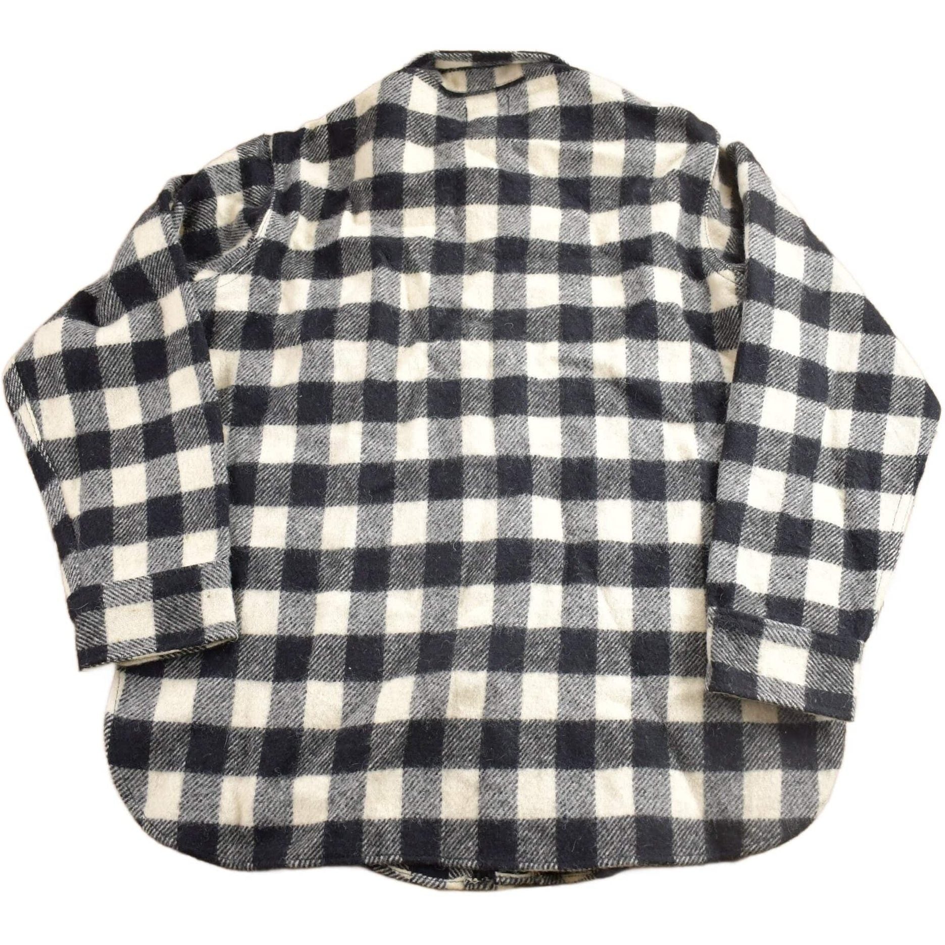 Vintage 1950s LL Bean Buffalo Plaid Wool Button Up Shirt Men's Medium from propervintagecanada