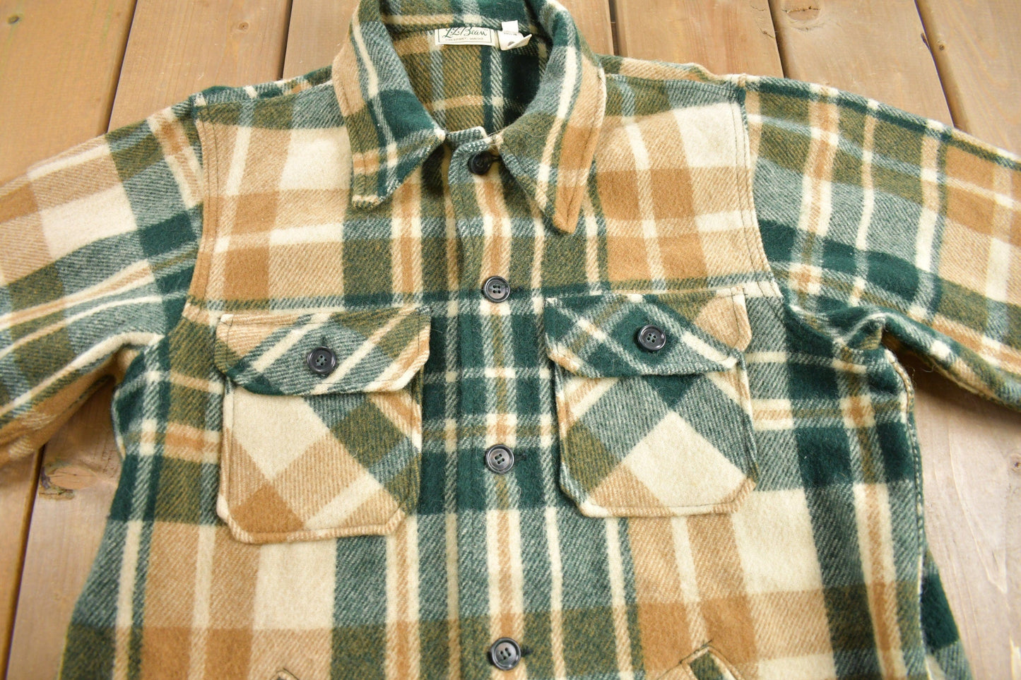 Vintage 1950s LL Bean Plaid Wool Button Up Shacket Men's Large from propervintagecanada