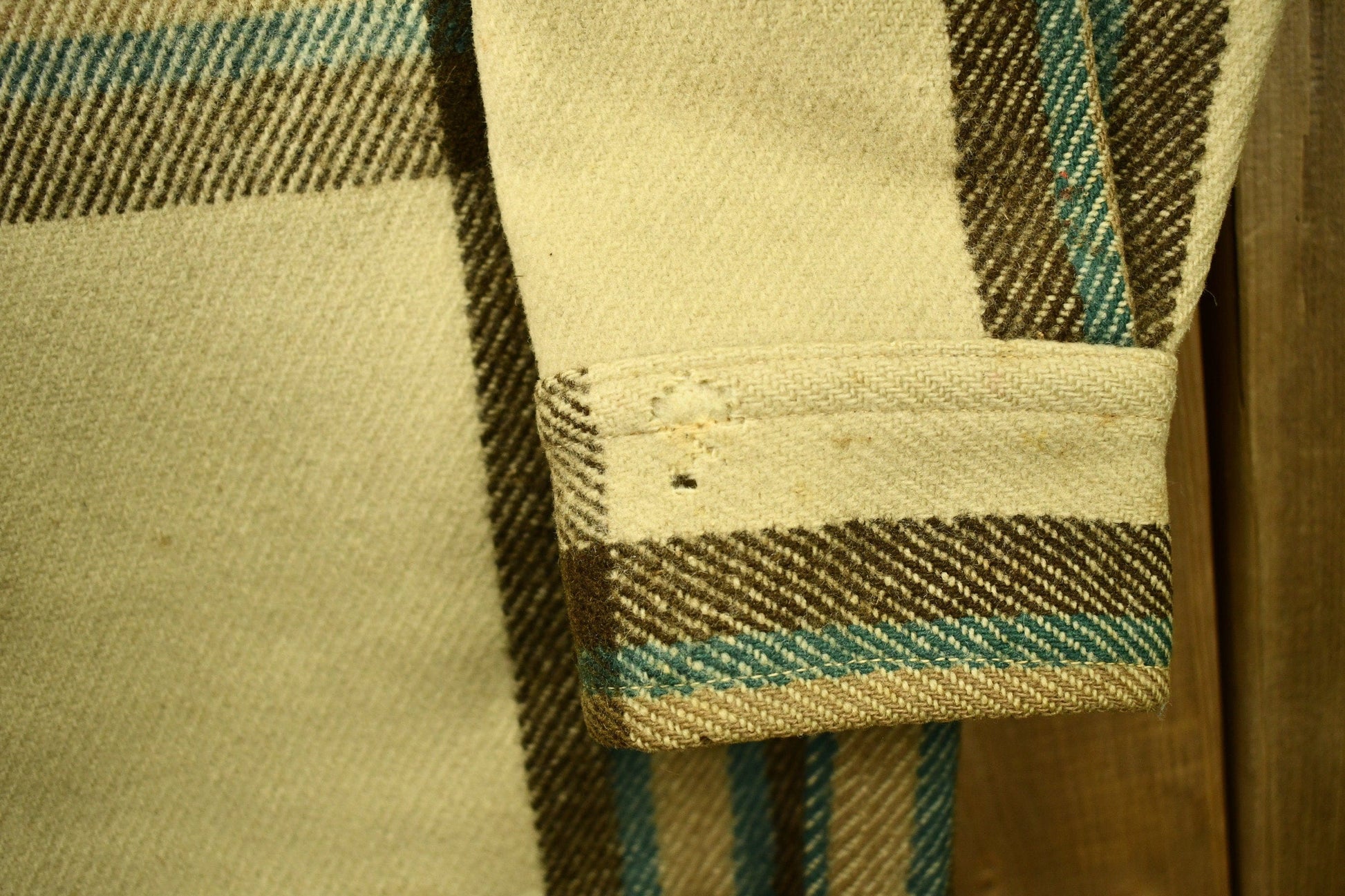 Vintage 1950s Plaid Wool Jacket Men's Small from propervintagecanada