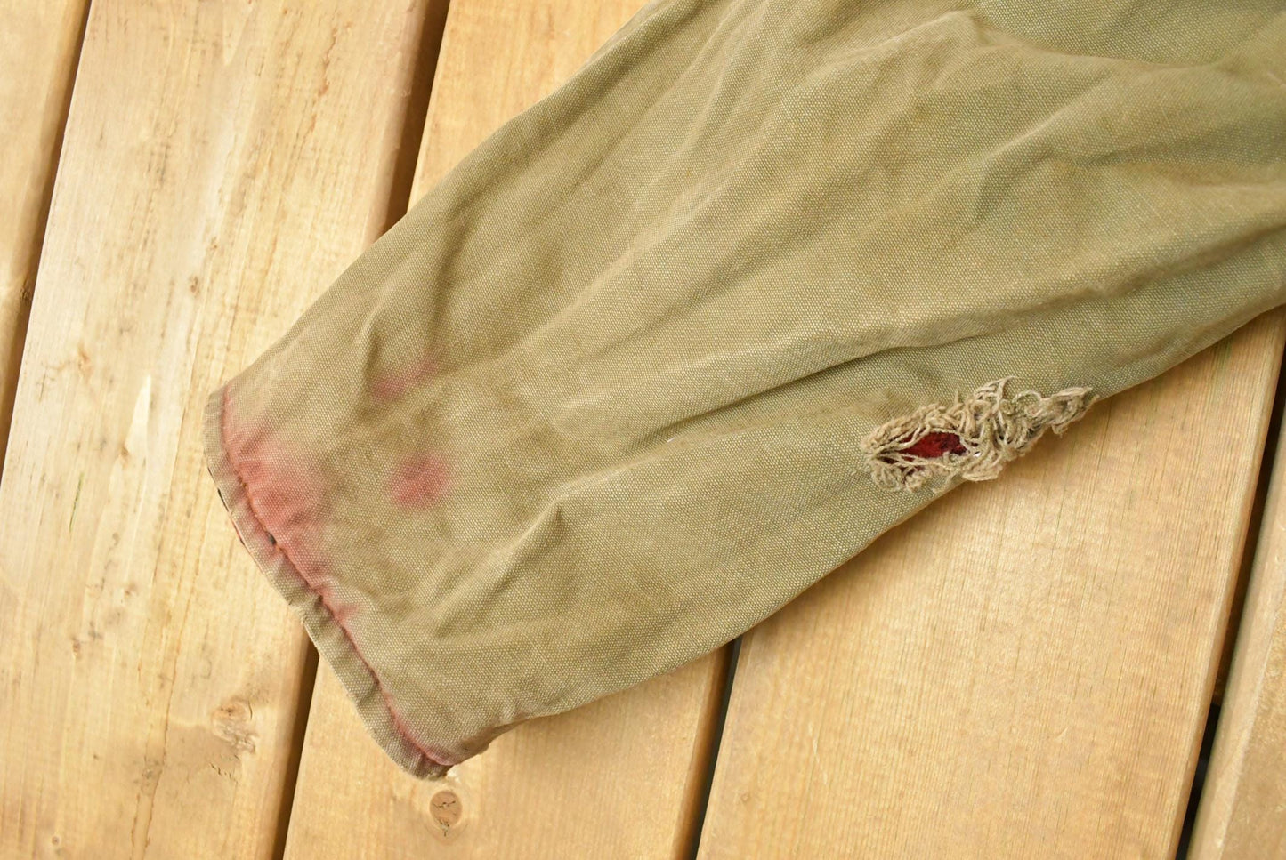 Vintage 1950s Thrashed Reversible Wool Flannel Hunting Jacket Men's L from propervintagecanada